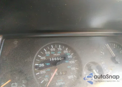 1992 Dodge Shadow из США, поврежденный, VIN 1B3XP44K3NN120920